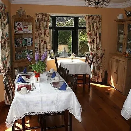 Woodview Nocleg ze śniadaniem 3*