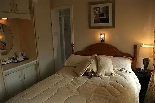 ベッド・アンド・ブレックファスト Woodview 3*